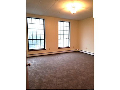 Improved Price!! Great investment opportunity or live in one - photo 32