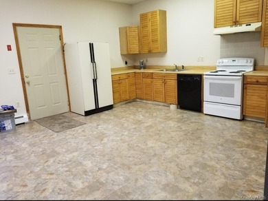 Improved Price!! Great investment opportunity or live in one - photo 34