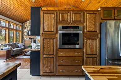 Experience luxury waterfront living on beautiful O'Rourke Lake - photo 36