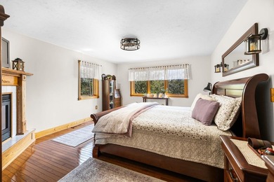 Experience luxury waterfront living on beautiful O'Rourke Lake - photo 38