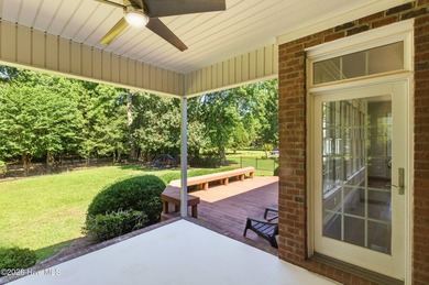 Welcome to this sprawling Trent Woods, all-brick, 5-bedroom - photo 42