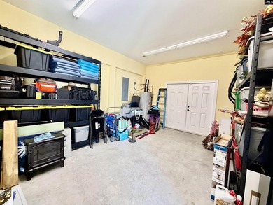 Prepare to be impressed with this beautifully decorated and - photo 44