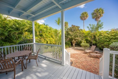 Beautifully maintained Golf Club home overlooking the 17th hole - photo 44