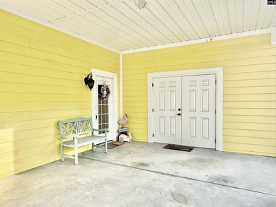Prepare to be impressed with this beautifully decorated and - photo 45