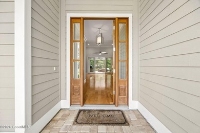 Welcome to this exceptional custom-built home by Parr - photo 6