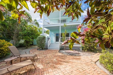 Beautifully maintained Golf Club home overlooking the 17th hole - photo 49