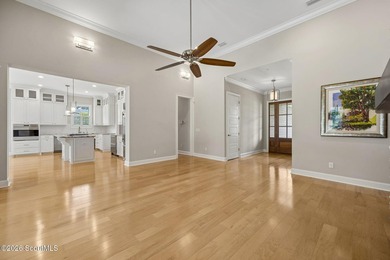 Welcome to this exceptional custom-built home by Parr - photo 10