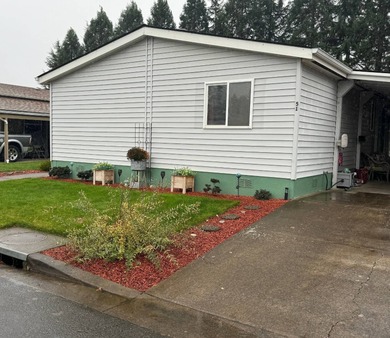 (private lake, pond, coastal) Home For Sale in Junction City Oregon