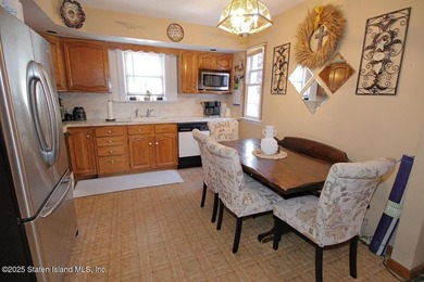 2 family 5/5 plus. Finished basement, large yard. Close to - photo 8