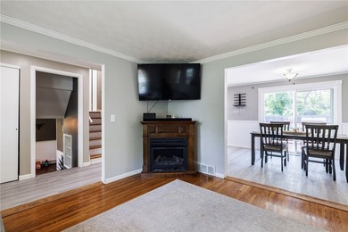 Welcome home to this beautifully updated split-level in the - photo 10
