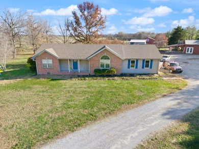 Lake Home For Sale in Hopkinsville, Kentucky