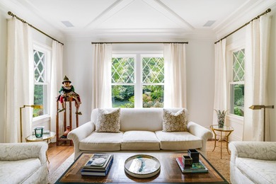 South of the highway, deep in the East Hampton Village estate - photo 10
