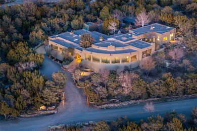 Lake Home For Sale in Santa Fe, New Mexico