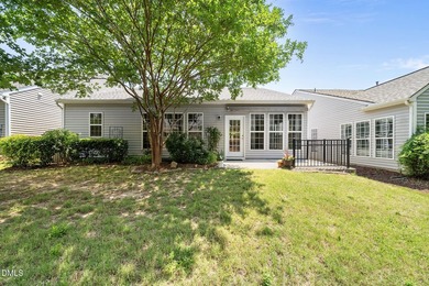 Welcome to easy living in the highly sought-after Carolina - photo 33