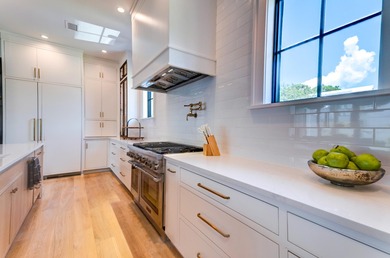 Designed by local architect Joel Adrian of Studio 291, and built