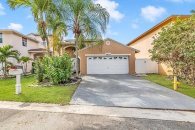 (private lake, pond, coastal) Home For Sale in Coconut Creek Florida