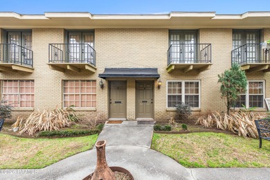 Vermilion River - Lafayette Parrish Condo For Sale in Lafayette Louisiana