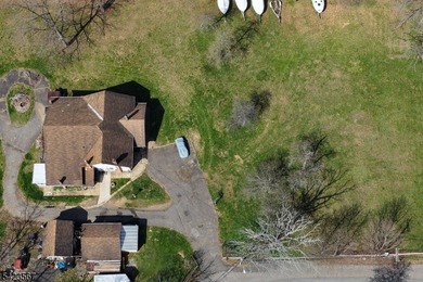 Nestled in highly desirable Mount Arlington, just seconds from - photo 16