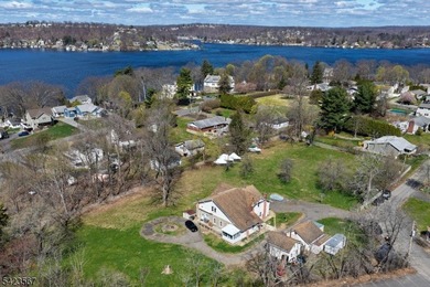 Nestled in highly desirable Mount Arlington, just seconds from - photo 18