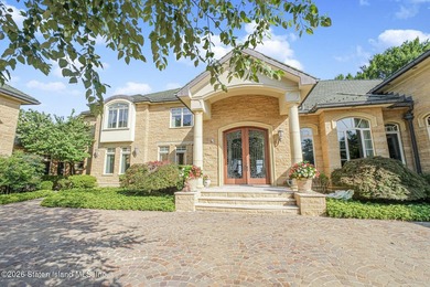 A rare luxury oceanfront estate offering sweeping, unobstructed - photo 3