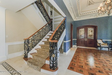 A rare luxury oceanfront estate offering sweeping, unobstructed - photo 10