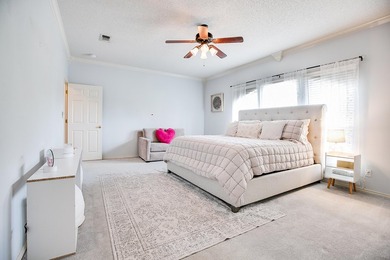 Beautiful 3 bedroom 2 bath home in the highly sought after - photo 5