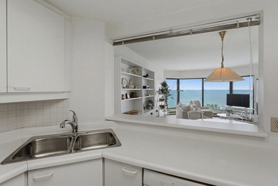 Prestigieux appartement au 14e etage de la tour Verrieres II - photo 9