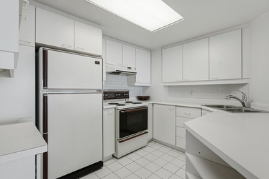 Prestigieux appartement au 14e etage de la tour Verrieres II - photo 10