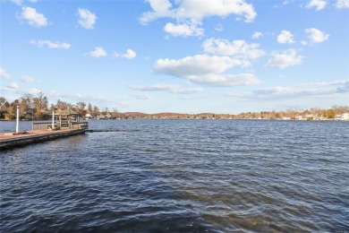 Lake Mahopac Condo For Sale in Mahopac New York