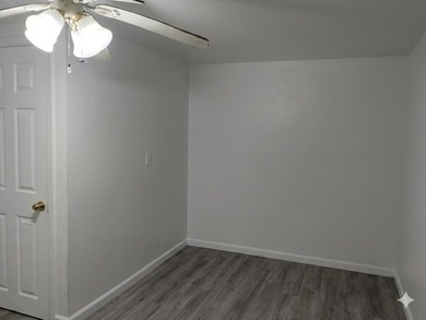 Pilots, this is a great opportunity to build your dream home - photo 15