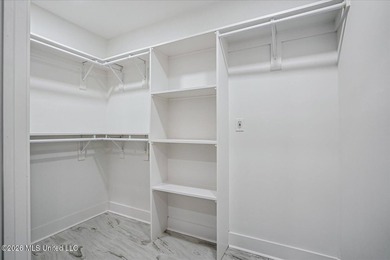 Fully renovated 2,283 SF modern farmhouse on 2.83 acres in the - photo 17