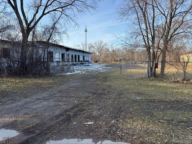 Saginaw River Commercial For Sale in Saginaw Michigan