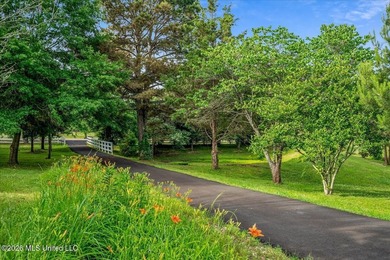 Fully renovated 2,283 SF modern farmhouse on 2.83 acres in the - photo 24
