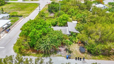 Pilots, this is a great opportunity to build your dream home - photo 26