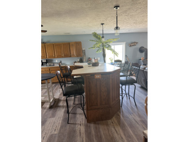 Newer 5 Bedroom, 3 Bath, Shouse/ Barndominium on Harlan - photo 15