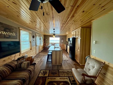 Two bedroom and one bathroom cabin with a view you must see for - photo 7