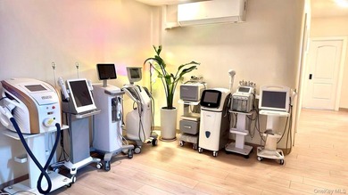 Beauty Spa business for sale in a prime Flushing location with - photo 1