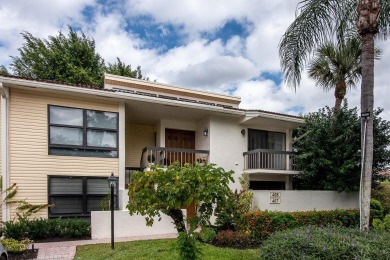 Lake Condo For Sale in Boca Raton, Florida