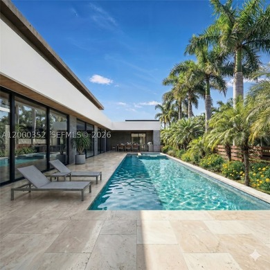 Arriving in the first quarter of 2027 | 789 Shorecrest is a - photo 2