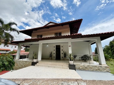 Majestic Family Home in Albrook with Private Gardens
Set in one - photo 25