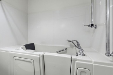 Welcome to resort style living in this beautifully updated 2 - photo 27