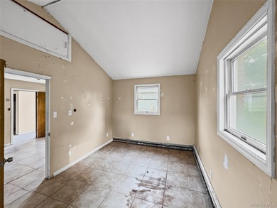 Bring your vision and transform this spacious colonial into the - photo 27