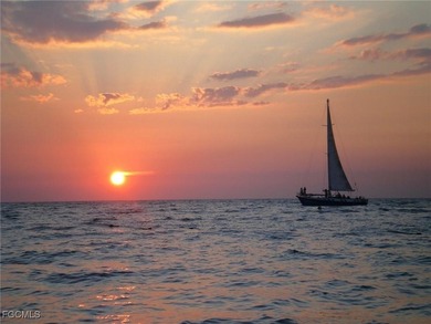 EXQUISITE LOCATION- DIRECT SAILBOAT ACCESS TO THE GULF. Set sail - photo 3