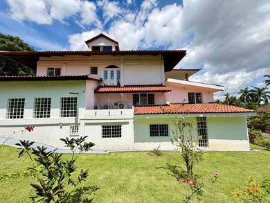 Majestic Family Home in Albrook with Private Gardens
Set in one - photo 38