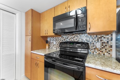 Fantastic 1 bedroom, 1 1/2 bath condominium unit in Atlantic