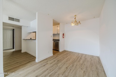 Centrally located 1 bed, 1 bath condo within walking distance to