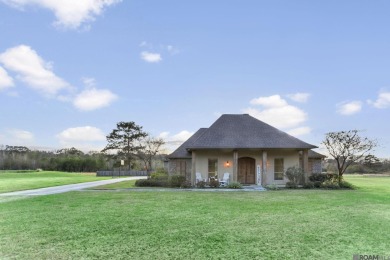 Lake Home For Sale in Ethel, Louisiana