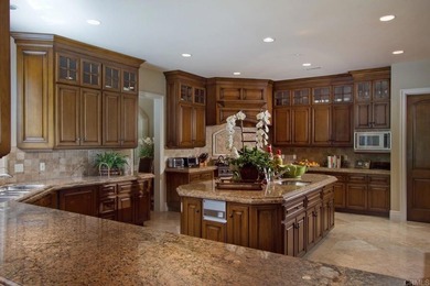Located in the prestigious Covenant of Rancho Santa Fe, this - photo 9