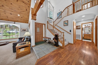 This charming Lake Almanor West property sits on a level - photo 4