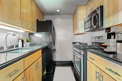 Welcome to this spacious Jackson Heights residence in a - photo 4
